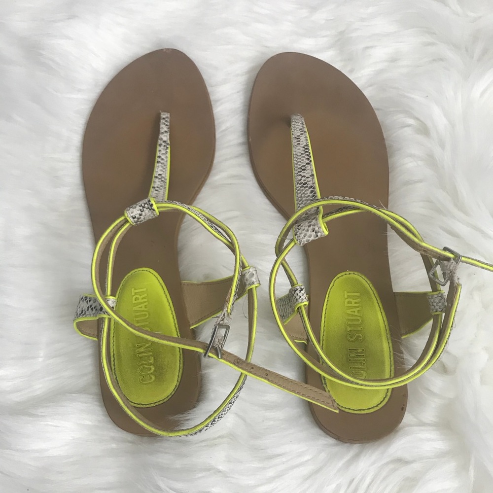 Colin Stuart neon yellow reptile sandals 7.5